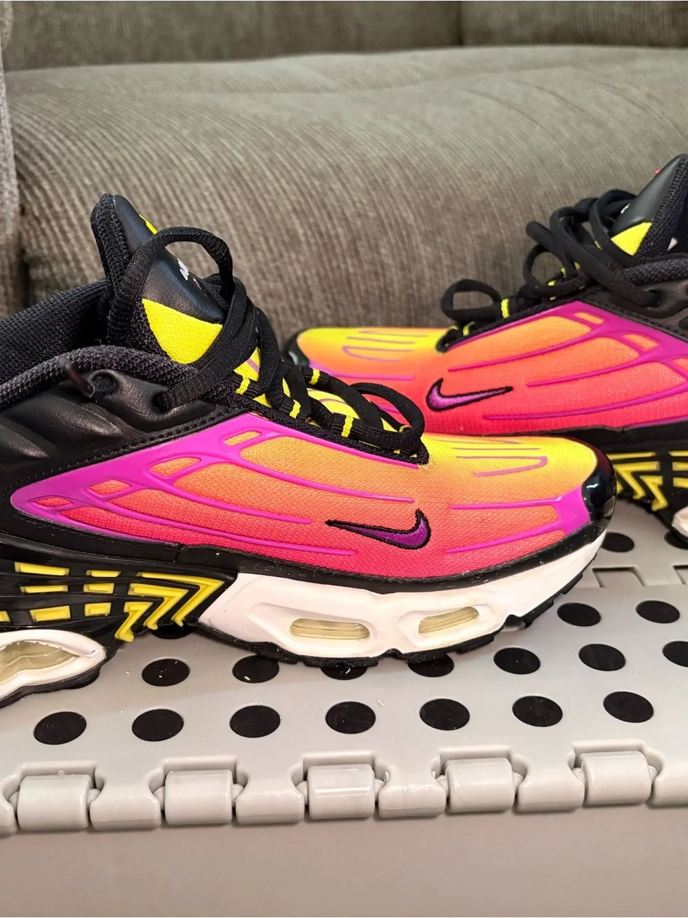 Nike Air Max Plus 3 Hyper Violet Size 9.5